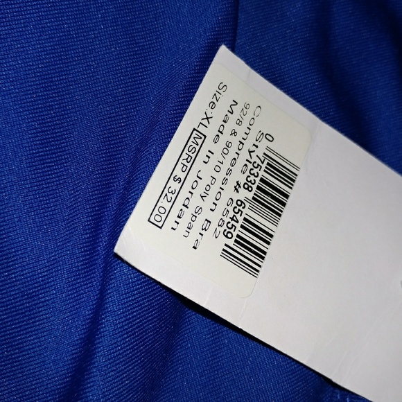 Size XL new balance sports bra - Picture 3 of 3